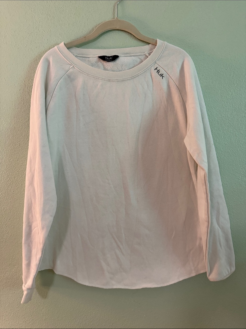 Huk White Crewneck Sweatshirt